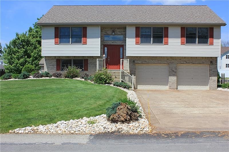 1st image of 11 Theodore Dr