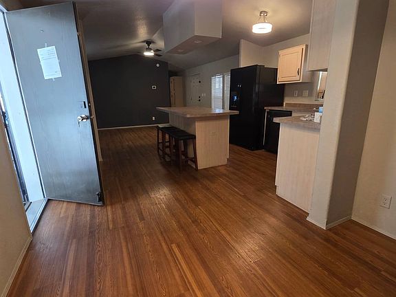 3rd image of 101 W River Rd Unit 17