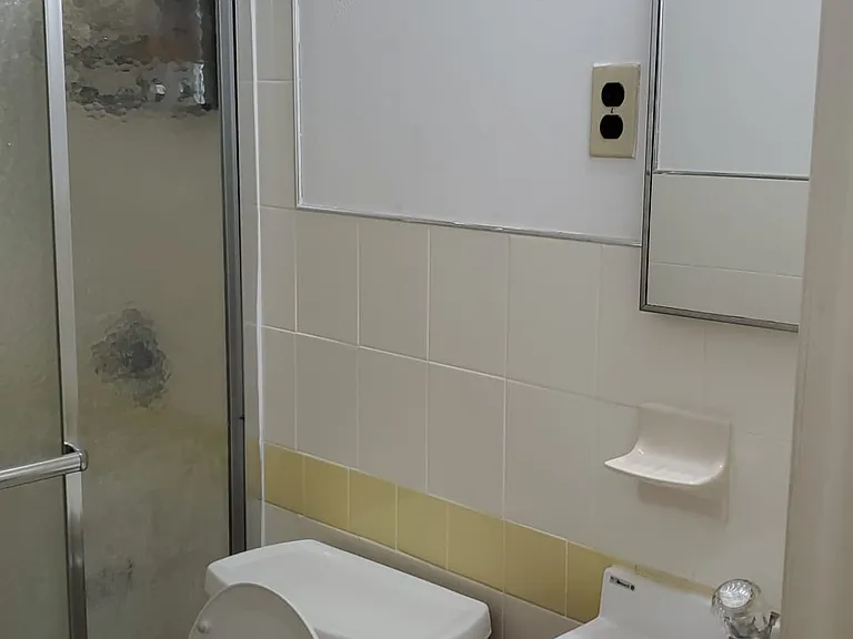 117 Saint Paul Ave #1B — Photo 6