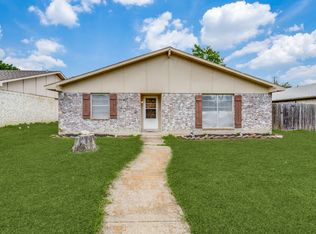 754 Teal Dr, Grand Prairie, TX 75052