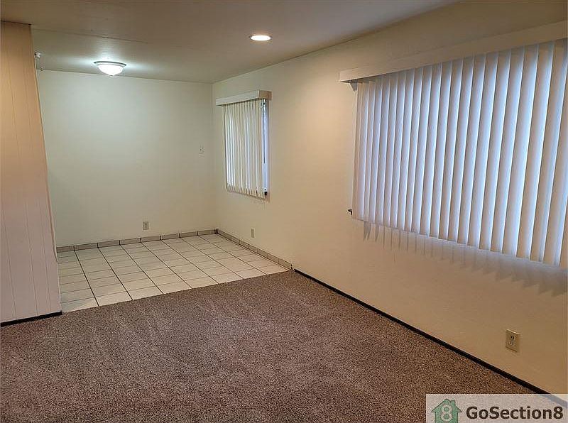 1st image of 5545 Clovercrest Dr #1