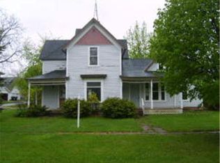 401 Arnold St W, West Concord, MN 55985