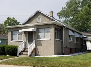 603 7th St, Peru, IL 61354