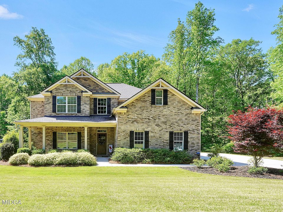 1st image of 330 Huiet Dr