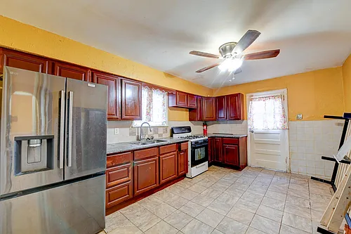 245 Orange Ave #1 Photo 1