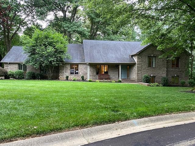 1st image of 3125 Oakridge Ct
