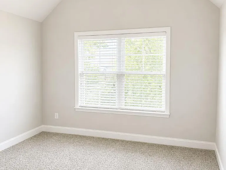 842 Herrington Dr — Photo 18