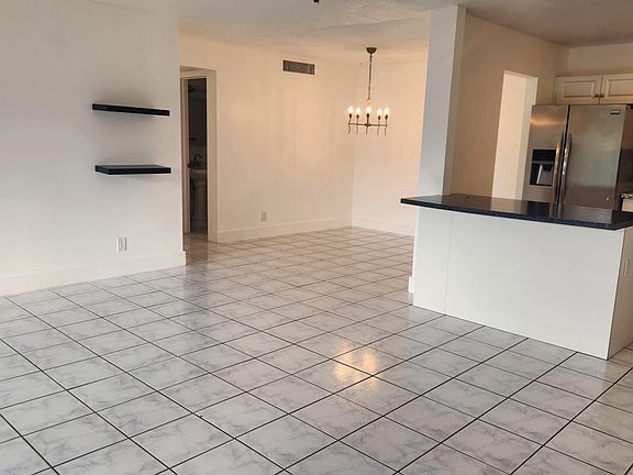 4th image of 517 Dotterel Rd APT 31C