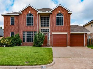 7913 Woodrock Ct, Fort Worth, TX 76137