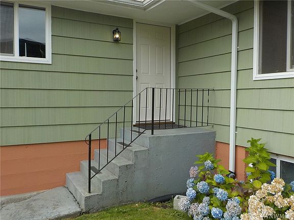 2nd image of 2107 Snyder Ave