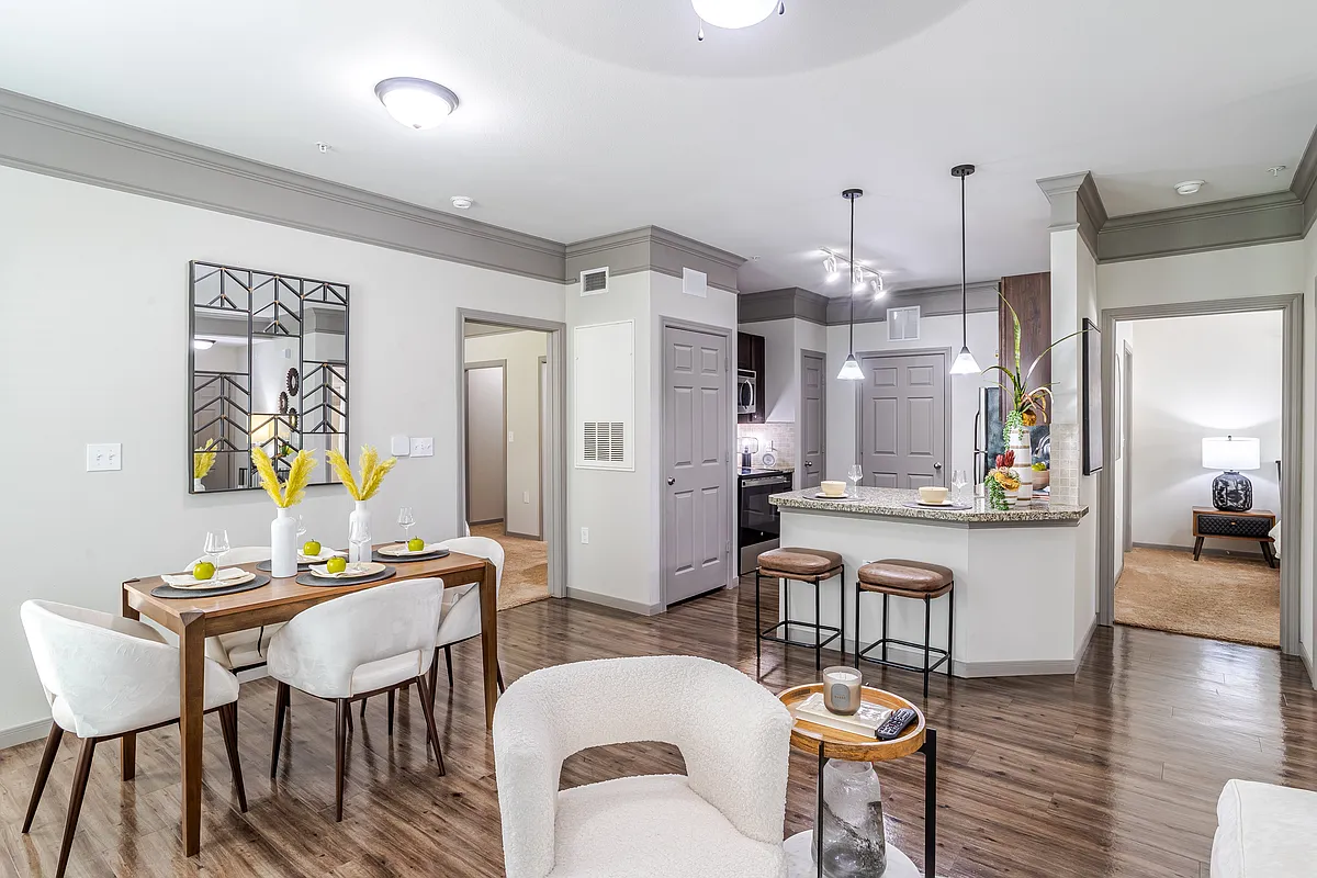 Building Photo - Avenues at Shadow Creek Ranch