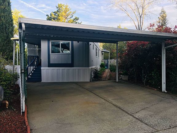 2nd image of 12004 Hemlock Dr