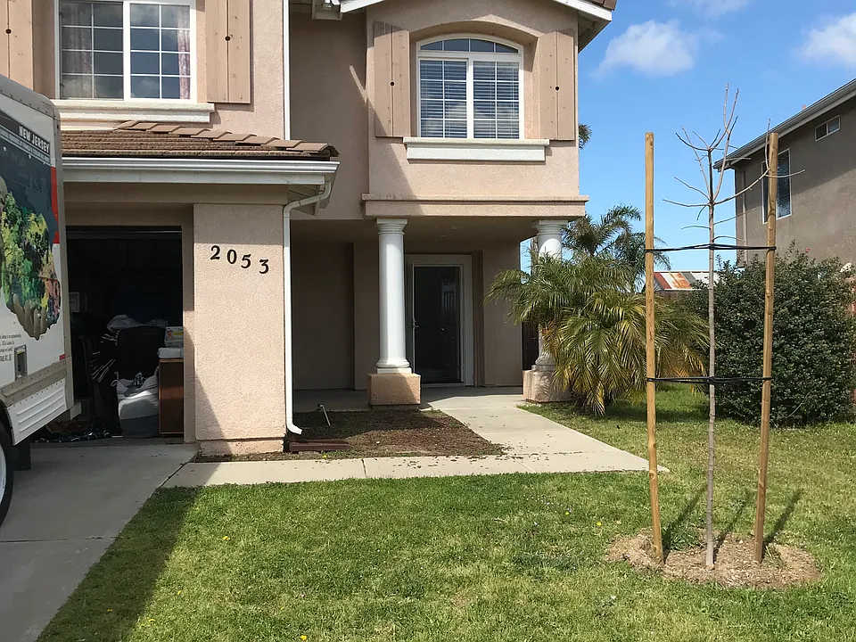 2053 N Mariah Dr