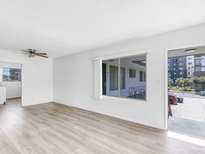 6120 Radford Ave, North Hollywood, CA, 91606