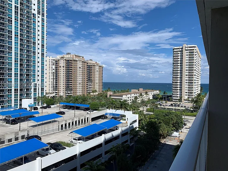 1965 S Ocean Dr #8H — Photo 8