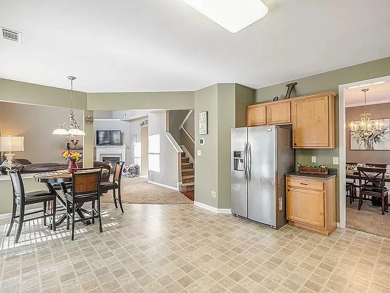 1032 Gather Dr — Photo 5