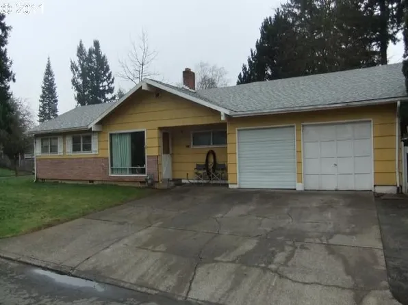 16590 SE Franklin St, Portland, OR 97236