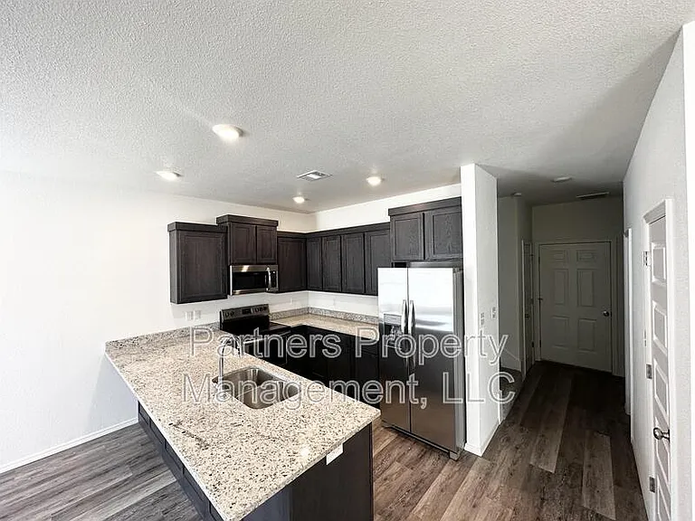 779 S Amarillo Ave #1 — Photo 4