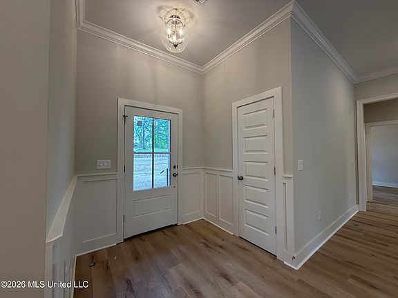 4th image of 219 Walter Jones Rd