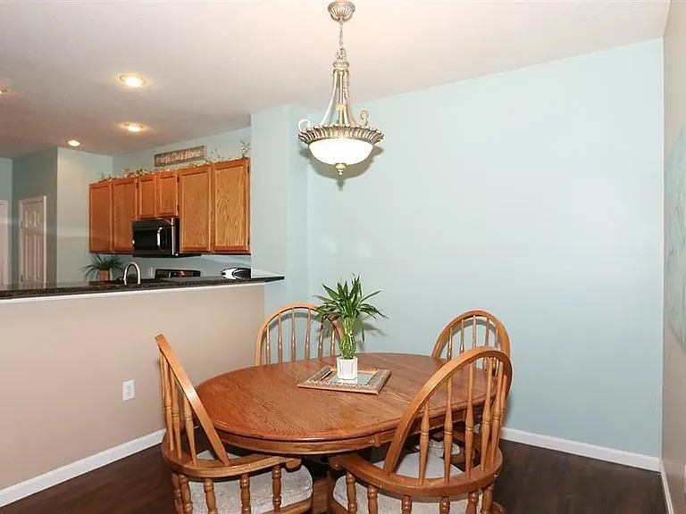 7545 Mansion Cir #F — Photo 7