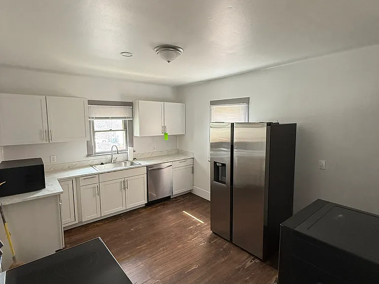 Henritze Ave — Photo 2