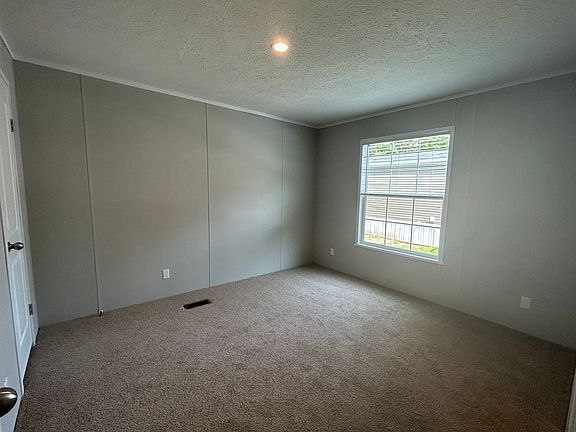 4th image of 2476 Pajot Dr #32