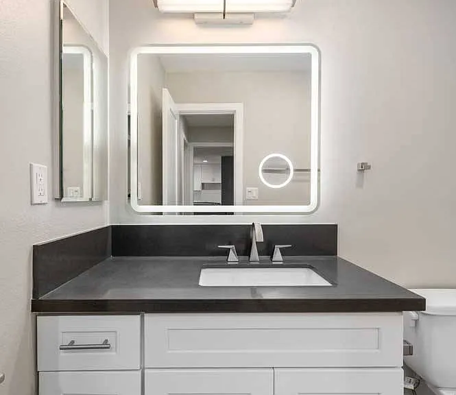 Los Robles Apartments — Photo 11