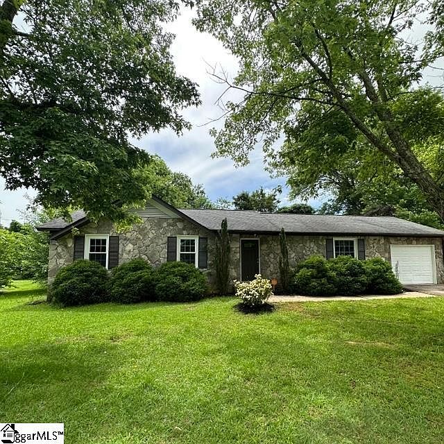 1st image of 414 Berea Forest Cir