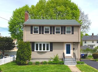 22 Decker St, Milton, MA 02186