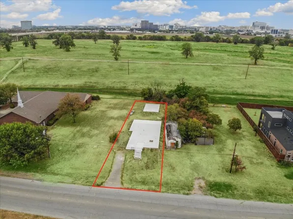 1955 Canada Dr, Dallas, TX 75212