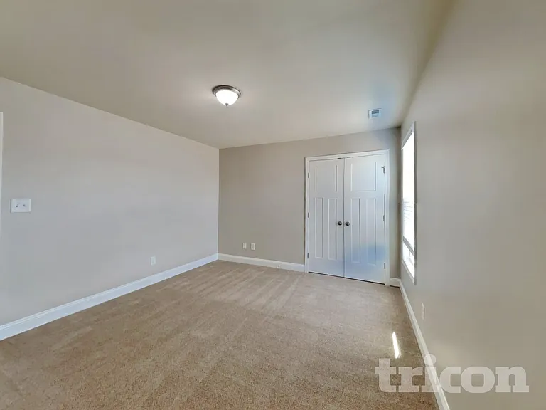 401 Bruce Johnson Rd — Photo 10