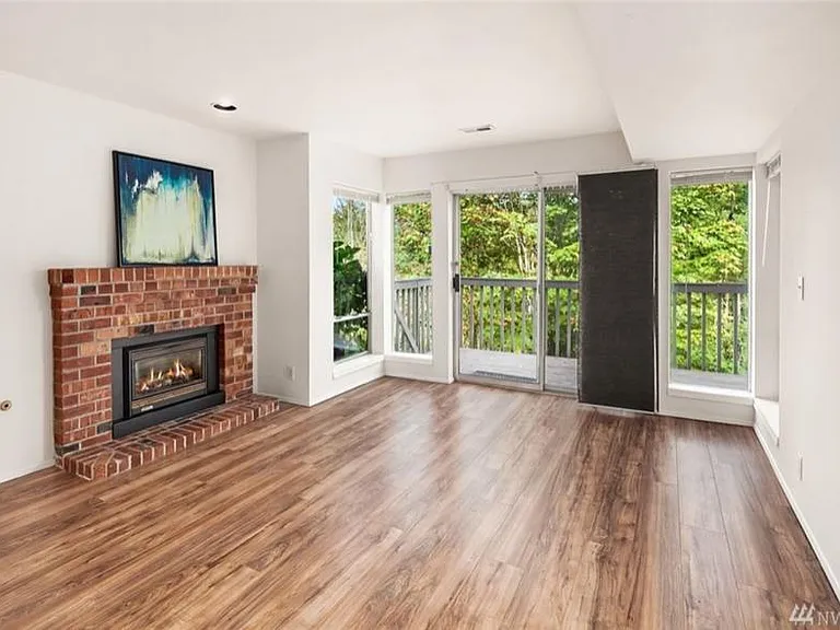 7250 Old Redmond Rd #F121 — Photo 3