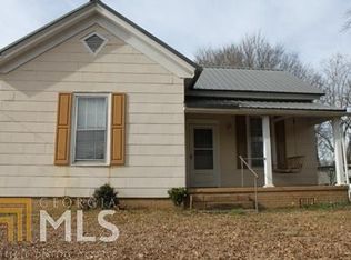 22 Foster St, Manchester, GA 31816