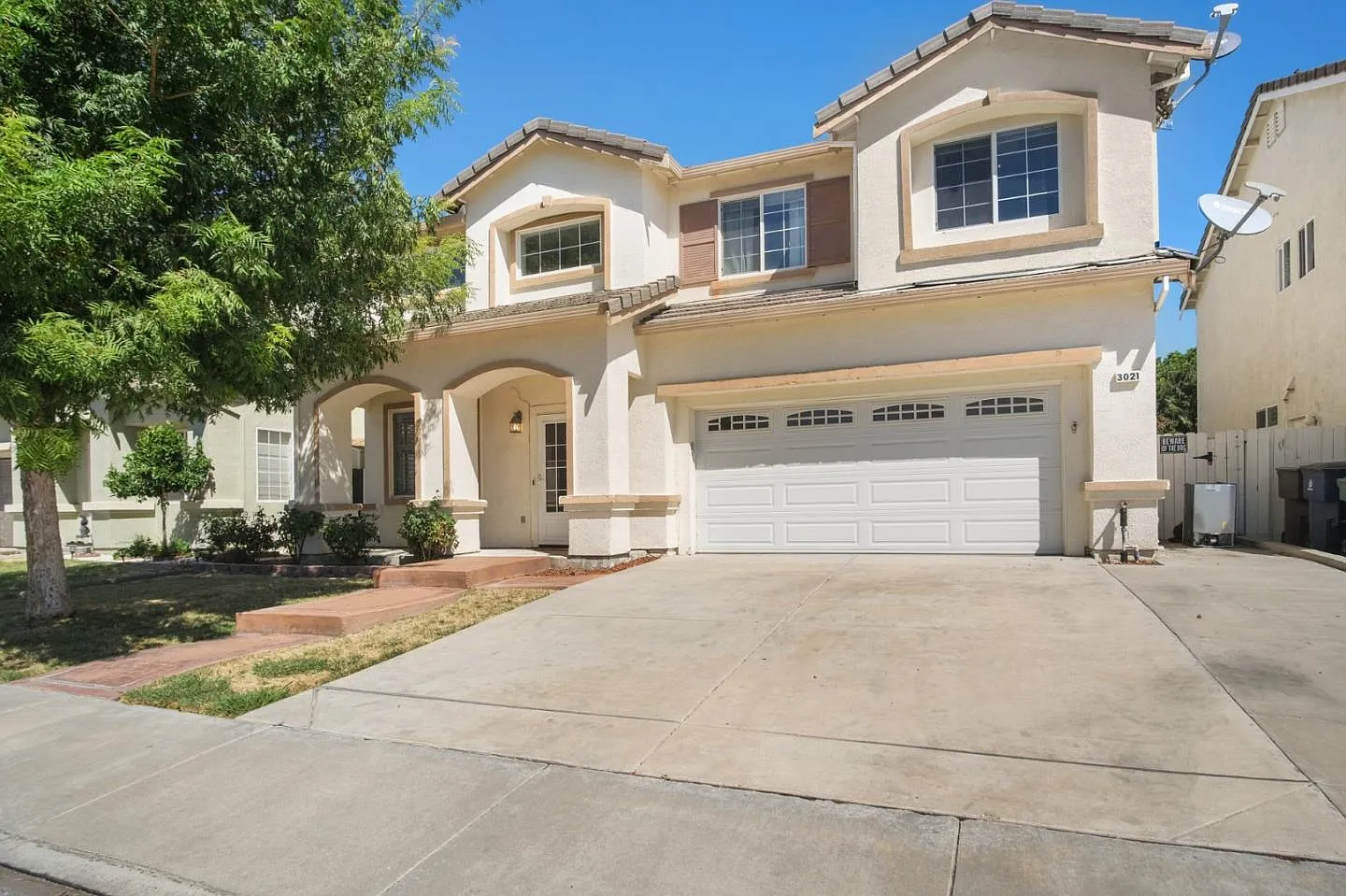 3021 Simms Ln photo 1