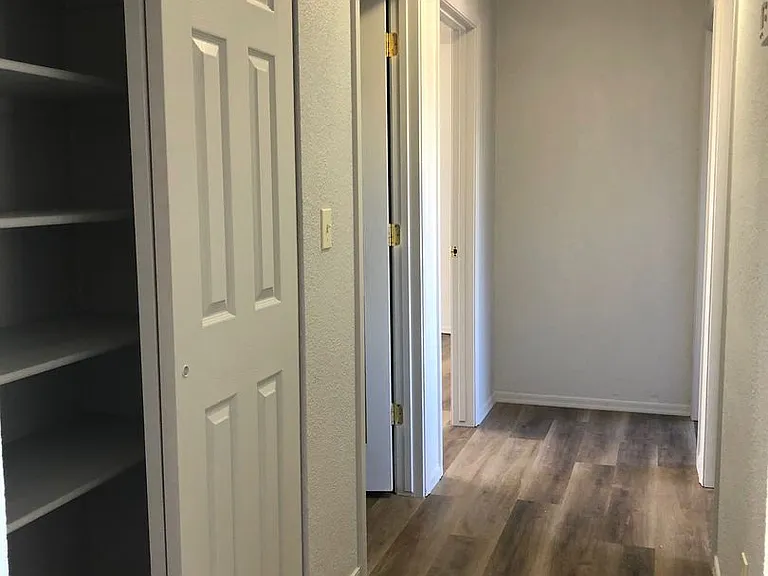 3523 N Dale Dr — Photo 15