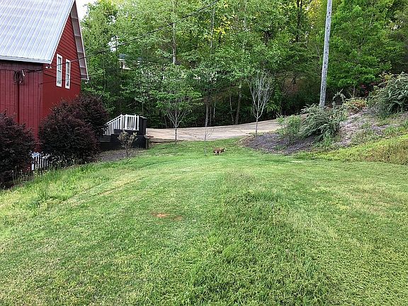 3rd image of 258 Weatherford Cir