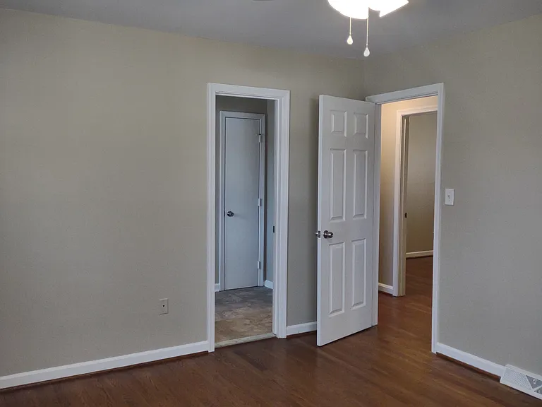 13208 Sherri Dr — Photo 23