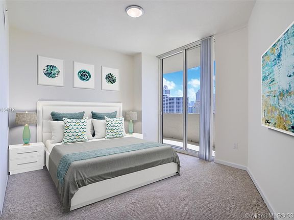 5th image of 19501 W Country Club Dr APT 1010