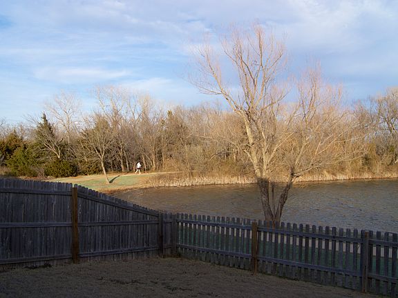 5th image of 537 Bethany Oaks Dr