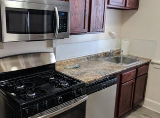 720 Chicago St APT 3, Racine, WI 53405