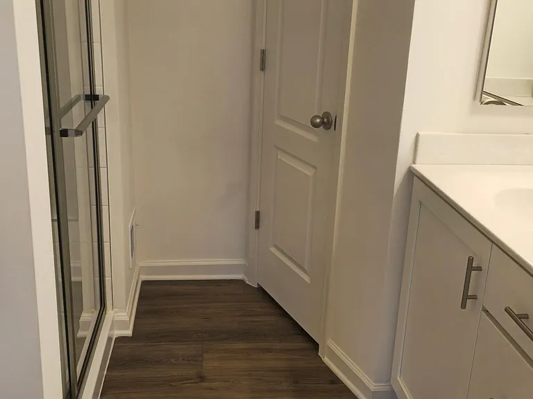 83 Clifton Mnr — Photo 34