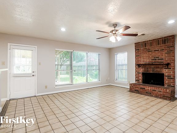 2nd image of 16327 Elmwood Point Ln