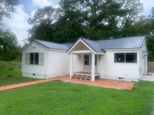 186 Oak St S, Meadville, MS 39653