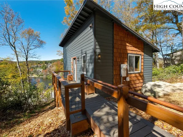 154 Lakeview Terrace, Blowing Rock, NC 28605