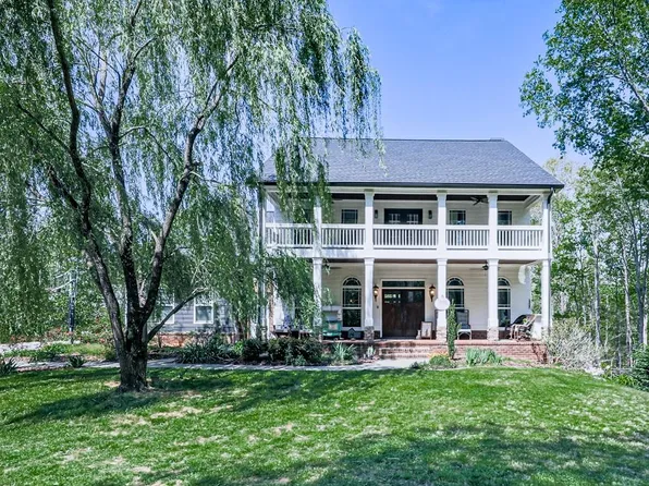 1141 Addington Ln, Waleska, GA 30183