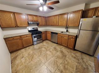 410 Jericho Tpke APT 2D, New Hyde Park, NY 11040