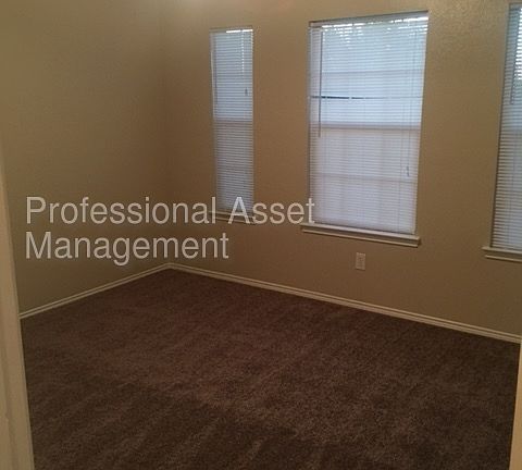 4th image of 11144 Pleasant Wood Ln