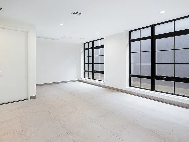 25 Bruckner Blvd #1L — Photo 10