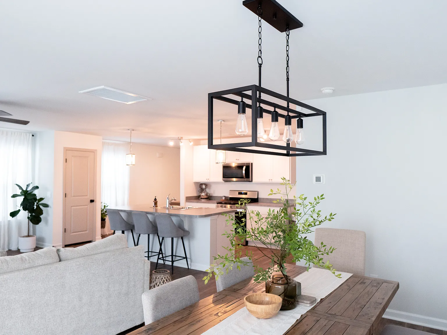 322 Coral Sunset Way — Photo 4