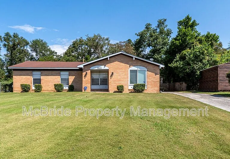 3615 Goldfinch Dr — Photo 1
